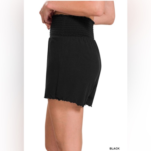 NWT ZENANA SMOCKED WAIST SHORTS - Picture 3 of 3